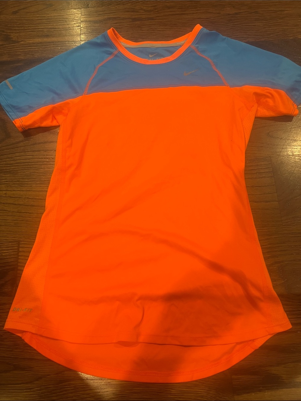 Nike Short-Sleeve Dri-FIT Athletic Shirt in Orange and Blue